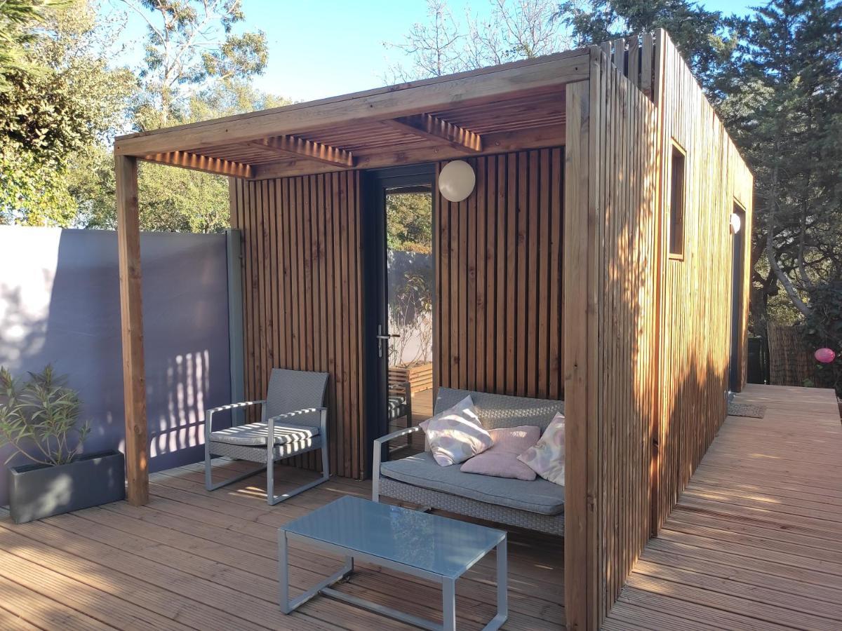 Joli Studio Climatise Avec Jacuzzi Prive Et Entree Independante Fréjus Exterior foto